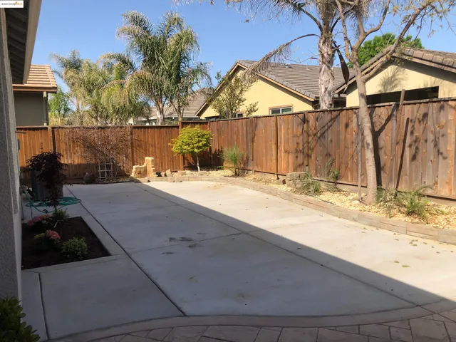 a backyard of a house