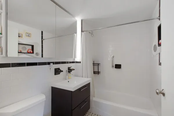 $565,000 | 1831 Madison Avenue, Unit 9D | Harlem