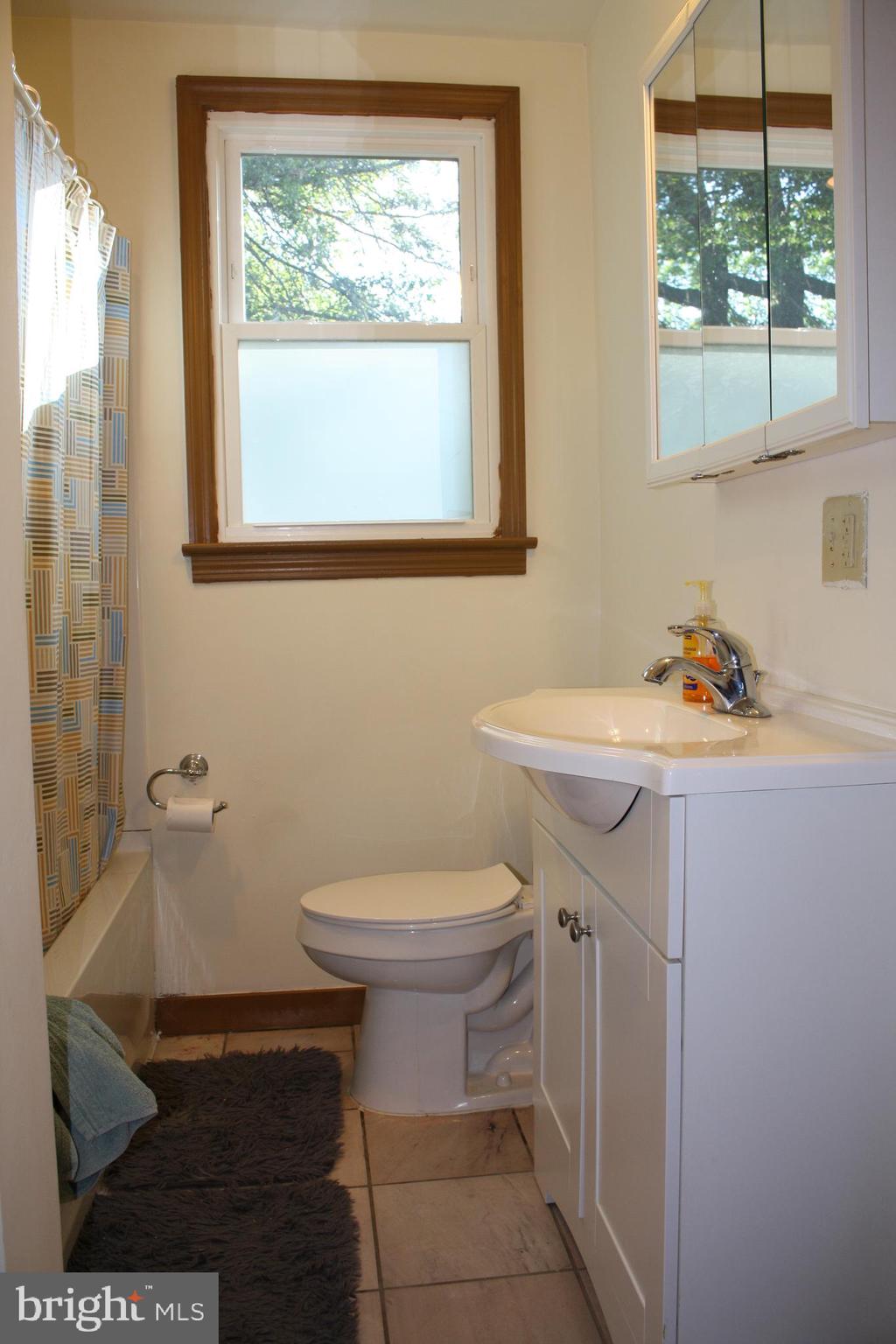 99 Arnold Road Enola, PA 17025 - Photo 16 of 20 Gallery Image 16
