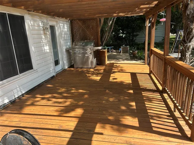 $575,000 | 625 North Bailey Avenue, Fort Worth, TX 76107