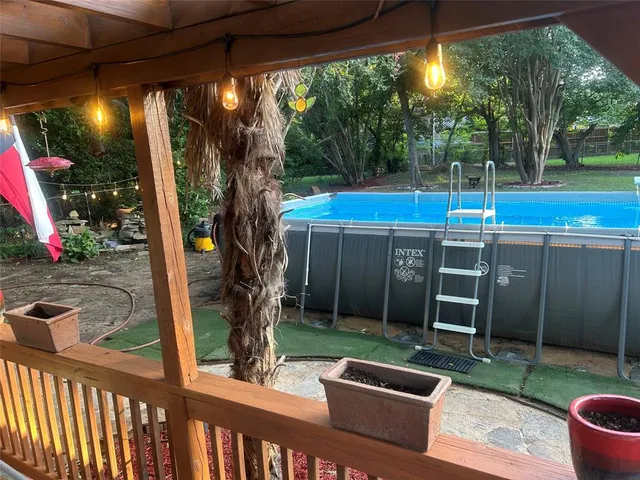 $575,000 | 625 North Bailey Avenue, Fort Worth, TX 76107