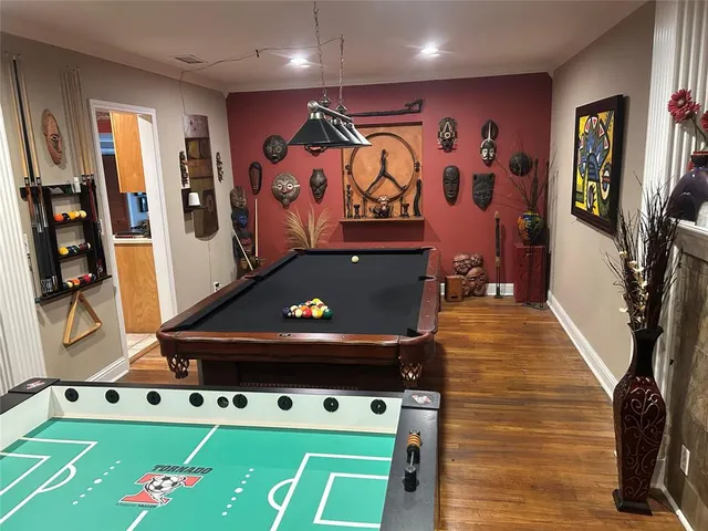 $575,000 | 625 North Bailey Avenue, Fort Worth, TX 76107