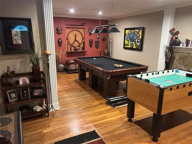 $575,000 | 625 North Bailey Avenue, Fort Worth, TX 76107