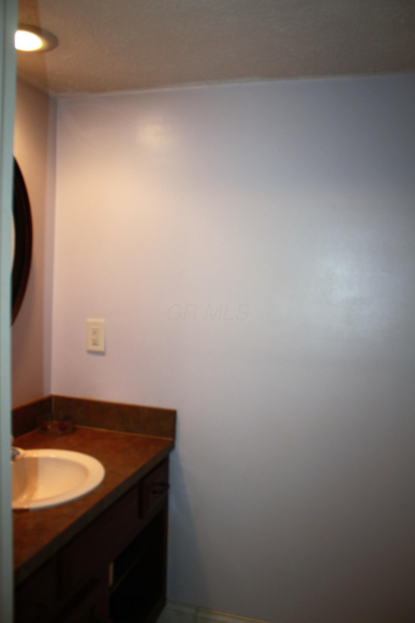 6922 Avery Road Dublin, OH 43017 - Photo 10 of 20 Gallery Image 10