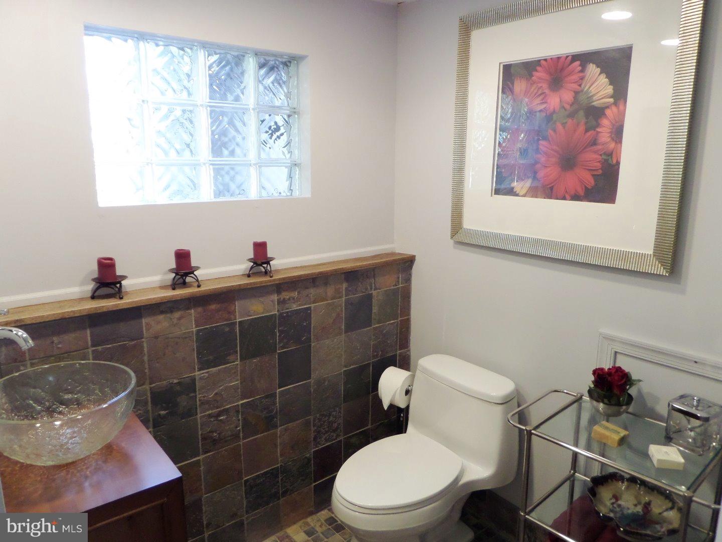 2019 Cross Road Glenside, PA 19038 - Photo 15 of 25 Half Bath