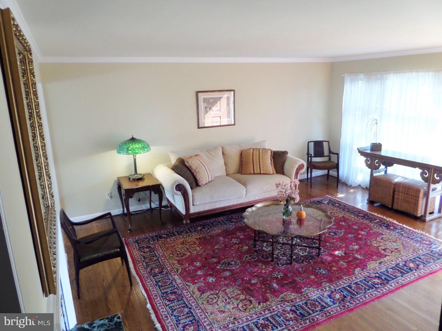 2019 Cross Road Glenside, PA 19038 - Photo 6 of 25 Living Room