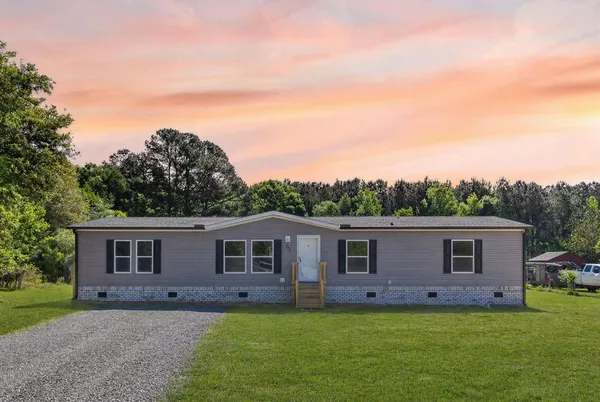 $274,999 | 348 Plowground Road, Cross, SC 29436