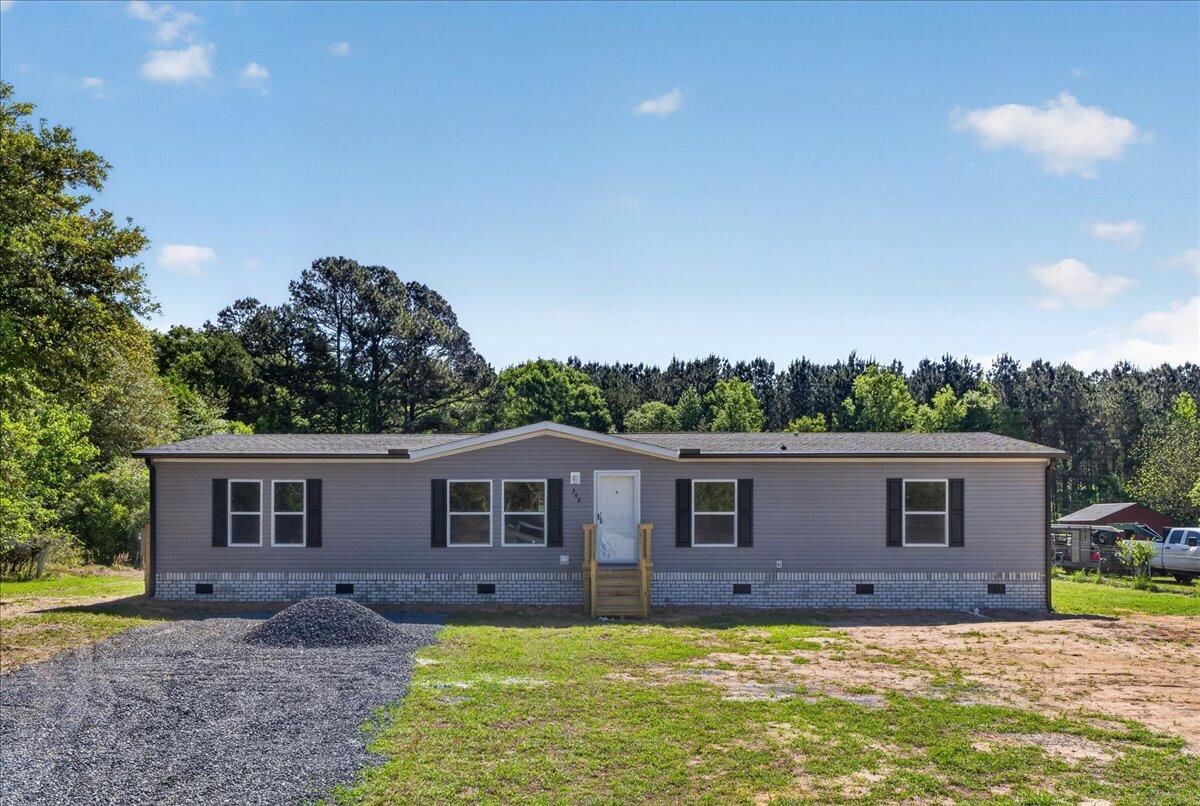 348 Plowground Road Cross, SC 29436 - Photo 3 of 47 03-Taylor Ragusett - DSC01844