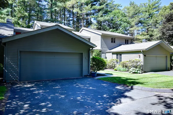$539,900 | 6 Spyglass Drive, Unit 6, Avon, CT 06001