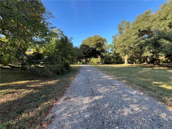 $2,950,000 | 1747 Highway 84, Mexia, TX 76667