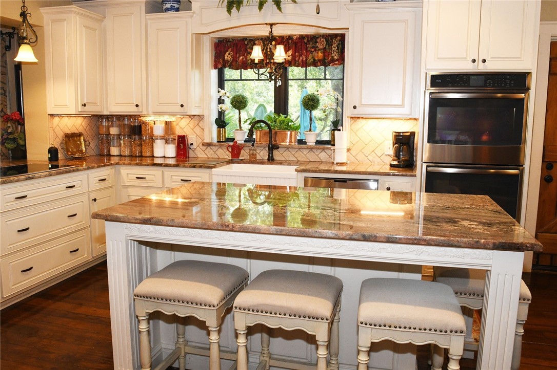 1747 Highway 84 Mexia, TX 76667 - Photo 8 of 72