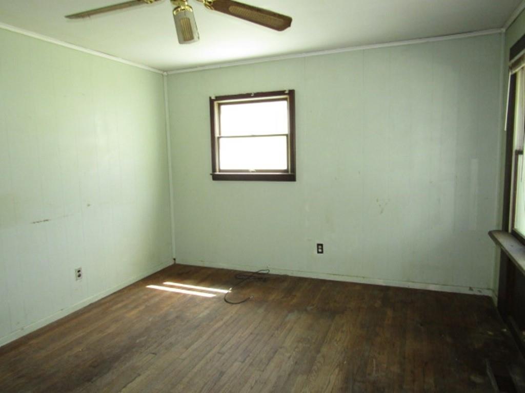 533 Ehman Avenue Baden, PA 15005 - Photo 7 of 27