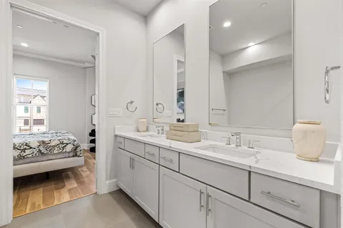 $639,900 | 5469 Patterson Court, Irving, TX 75039