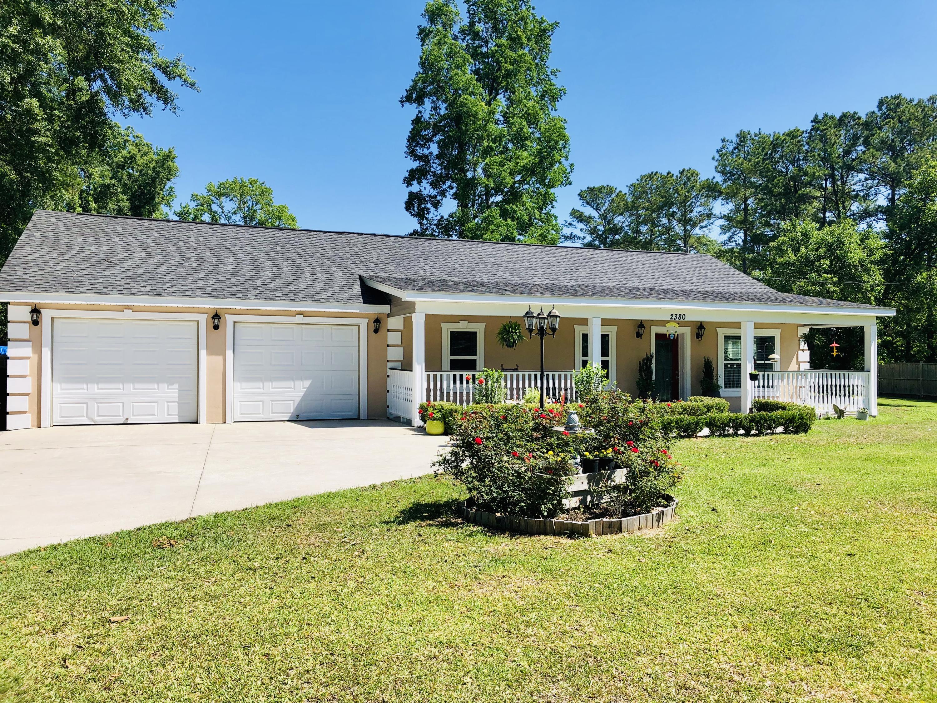 2380 Otranto Road North Charleston, SC 29406 - Photo 3 of 36 7E6BF7A4-C85C-48FF-B694-96C4931C28C5