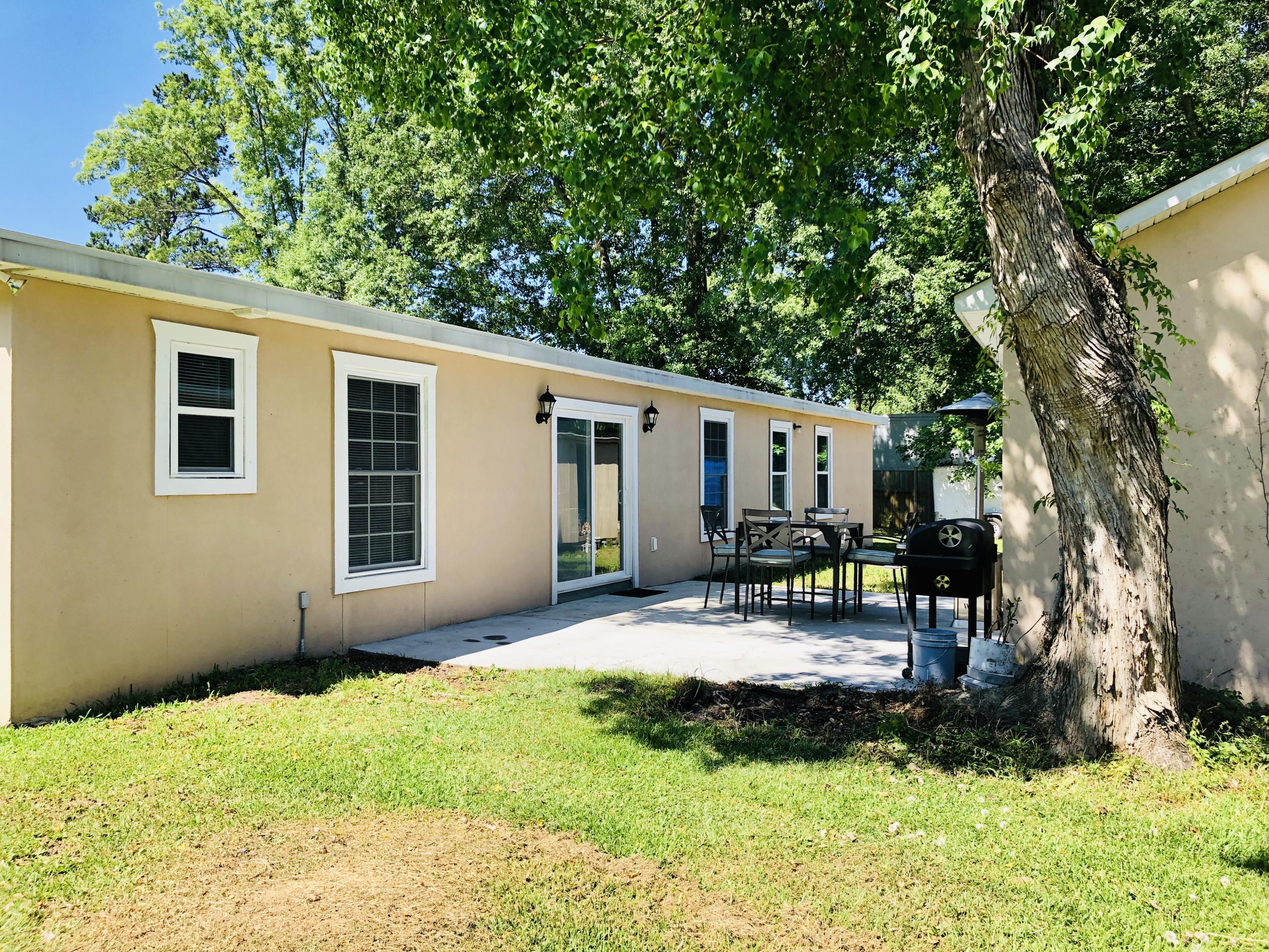 2380 Otranto Road North Charleston, SC 29406 - Photo 31 of 36 0ECF281C-AD97-4841-92AE-044100CA27C8
