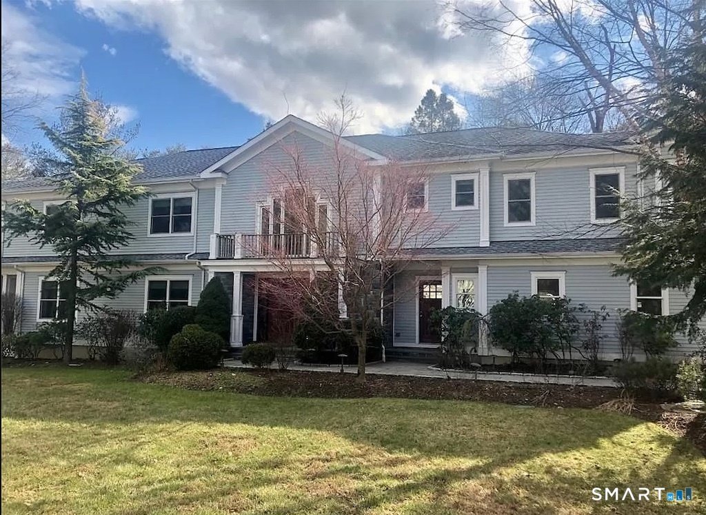 30 Stillview Road Stamford, CT 06902 - Photo 2 of 18 Gallery Image 2