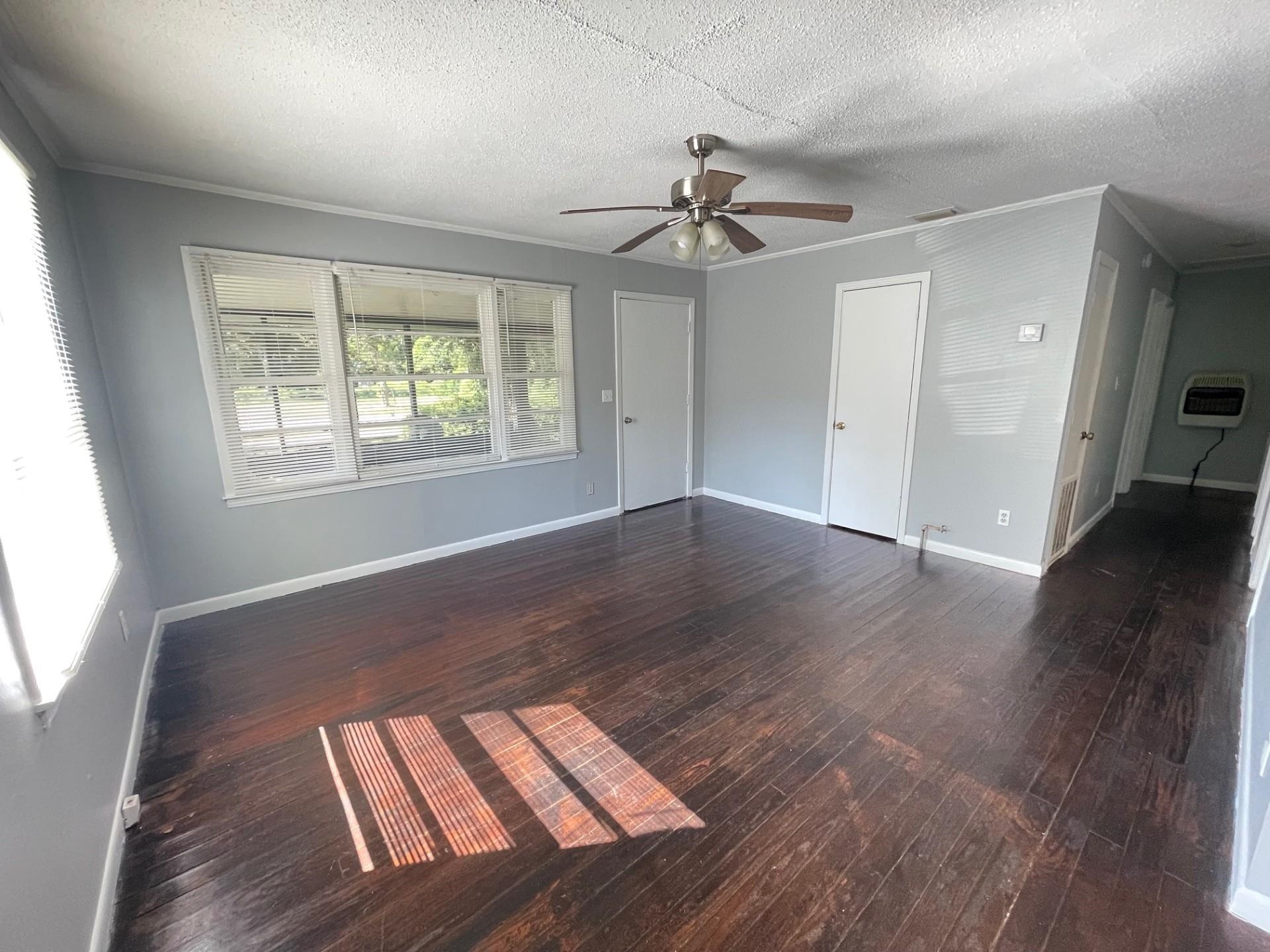 7329 Twin Beech Road Fairhope, AL 36532 - Photo 3 of 16 Living Room