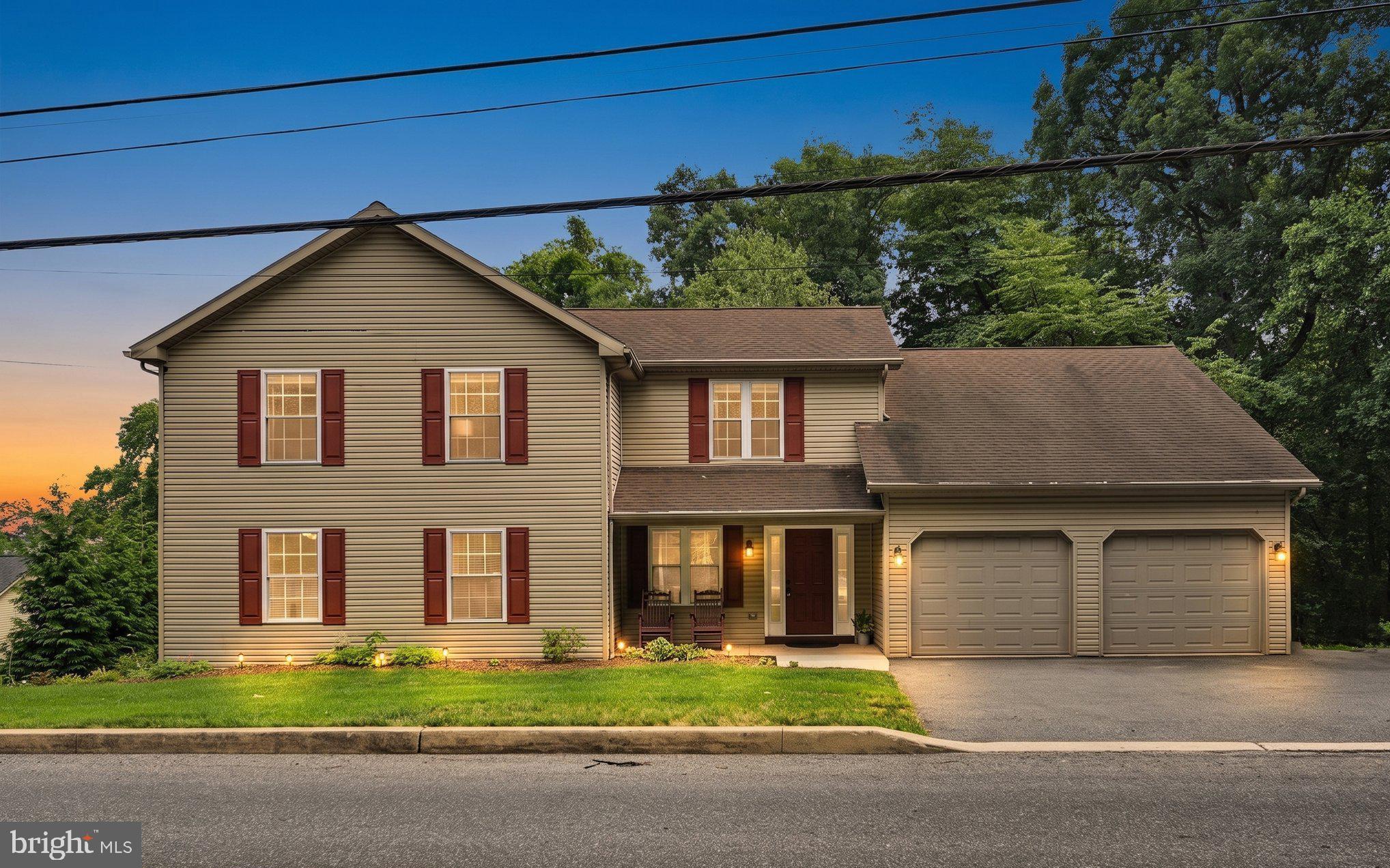367 Ridge Avenue Ephrata, PA 17522 - Photo 1 of 46 Virtual Twilight