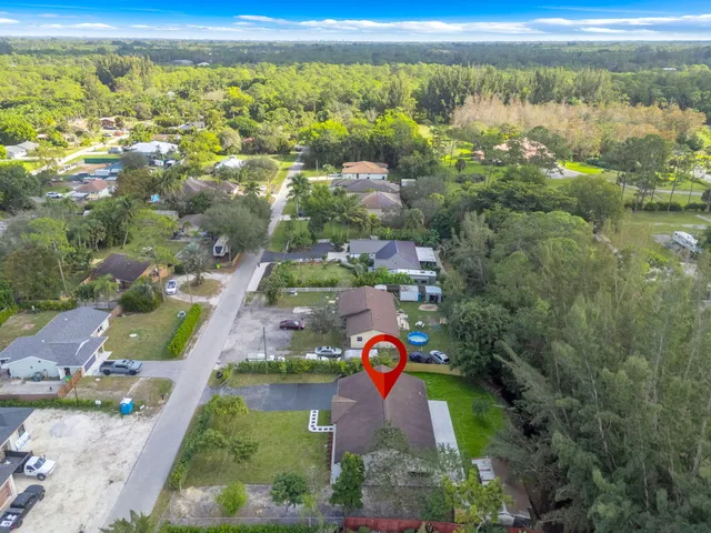 $579,900 | 15438 Los Angeles Drive, Loxahatchee Groves, FL 33470