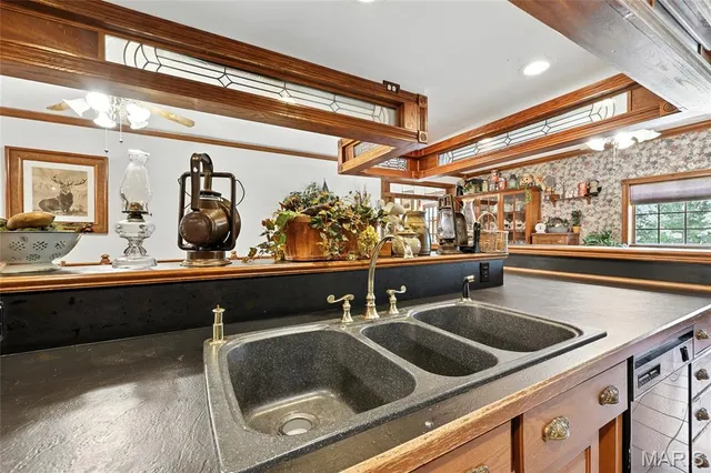 $768,000 | 13 Pcr 351, Perryville, MO 63775