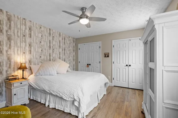 $325,000 | 216 Marsh Hen Court, Swansboro, NC 28584