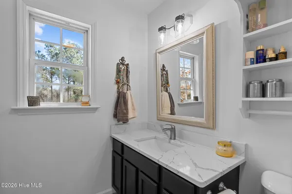 $325,000 | 216 Marsh Hen Court, Swansboro, NC 28584