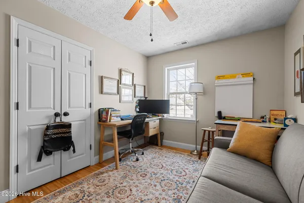 $325,000 | 216 Marsh Hen Court, Swansboro, NC 28584