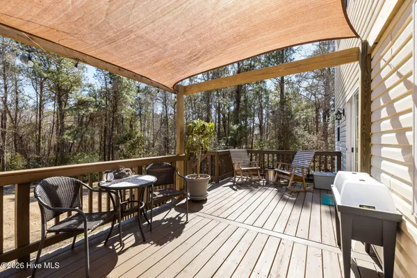 $325,000 | 216 Marsh Hen Court, Swansboro, NC 28584