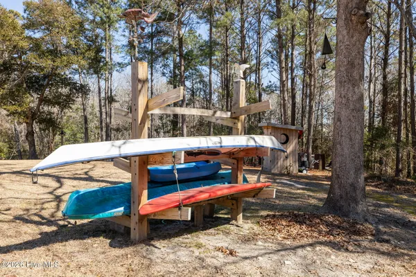 $325,000 | 216 Marsh Hen Court, Swansboro, NC 28584