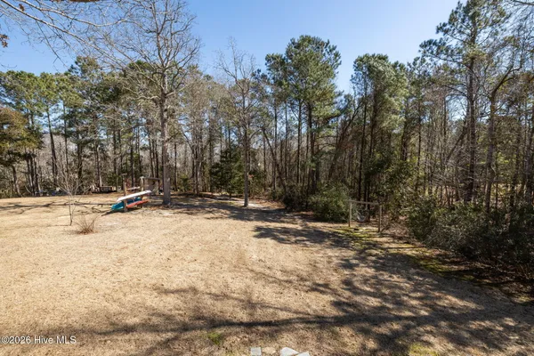 $325,000 | 216 Marsh Hen Court, Swansboro, NC 28584