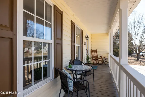 $325,000 | 216 Marsh Hen Court, Swansboro, NC 28584