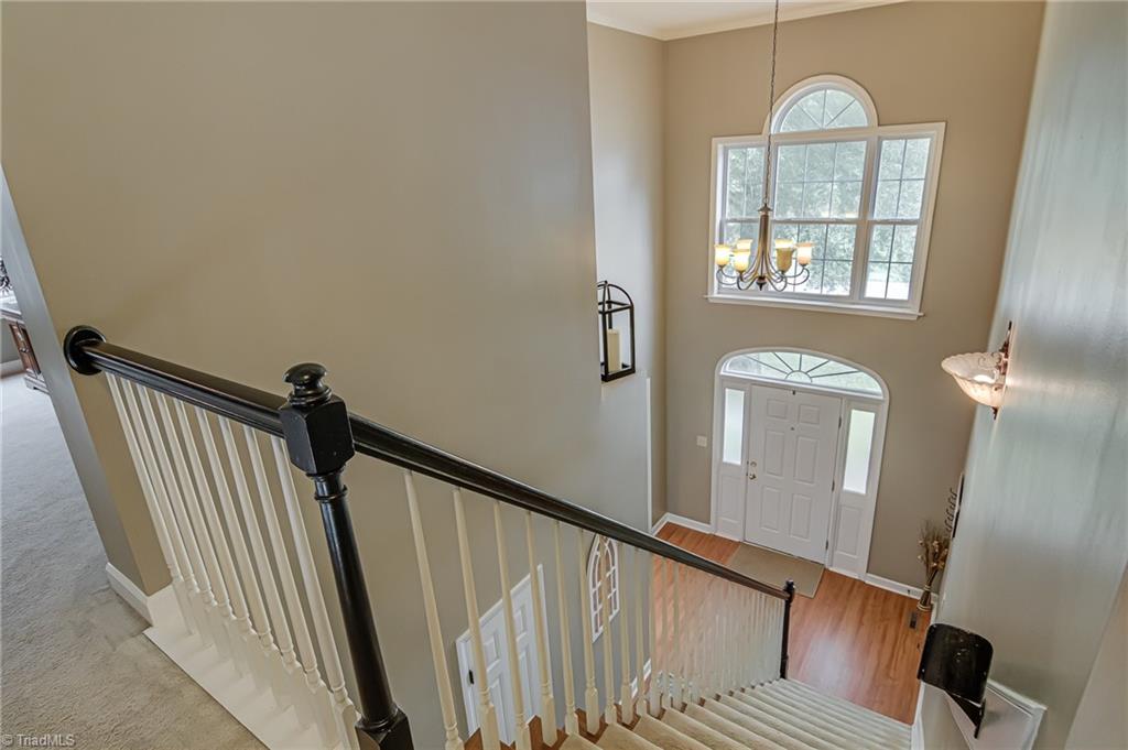 804 Ruskin Drive High Point, NC 27265 - Photo 24 of 37