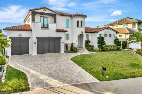 $3,699,000 | 27194 Harbor Drive, Bonita Springs, FL 34135