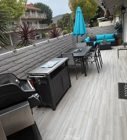 a view of outdoor space yard and patio