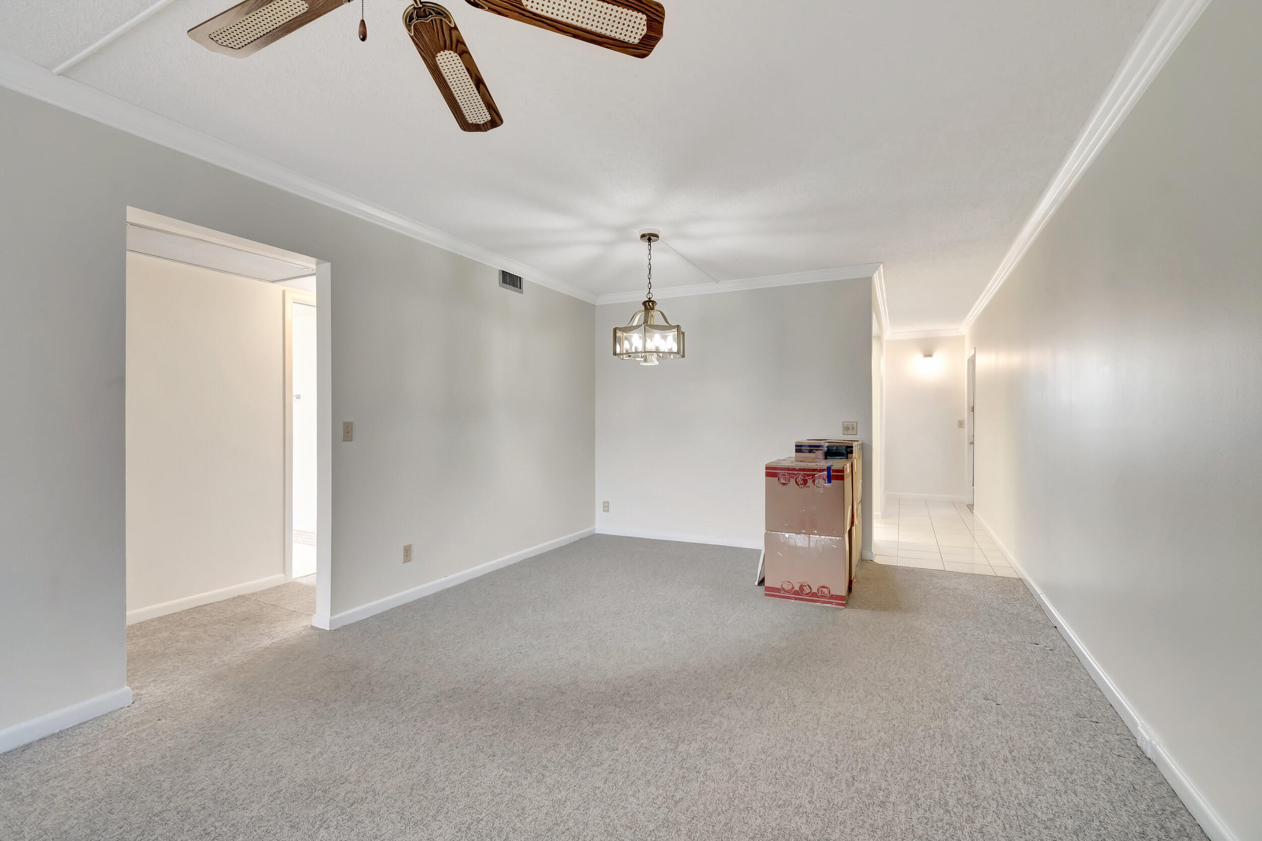 3021 Lincoln B Boca Raton, FL 33434 - Photo 16 of 48 Dining Room