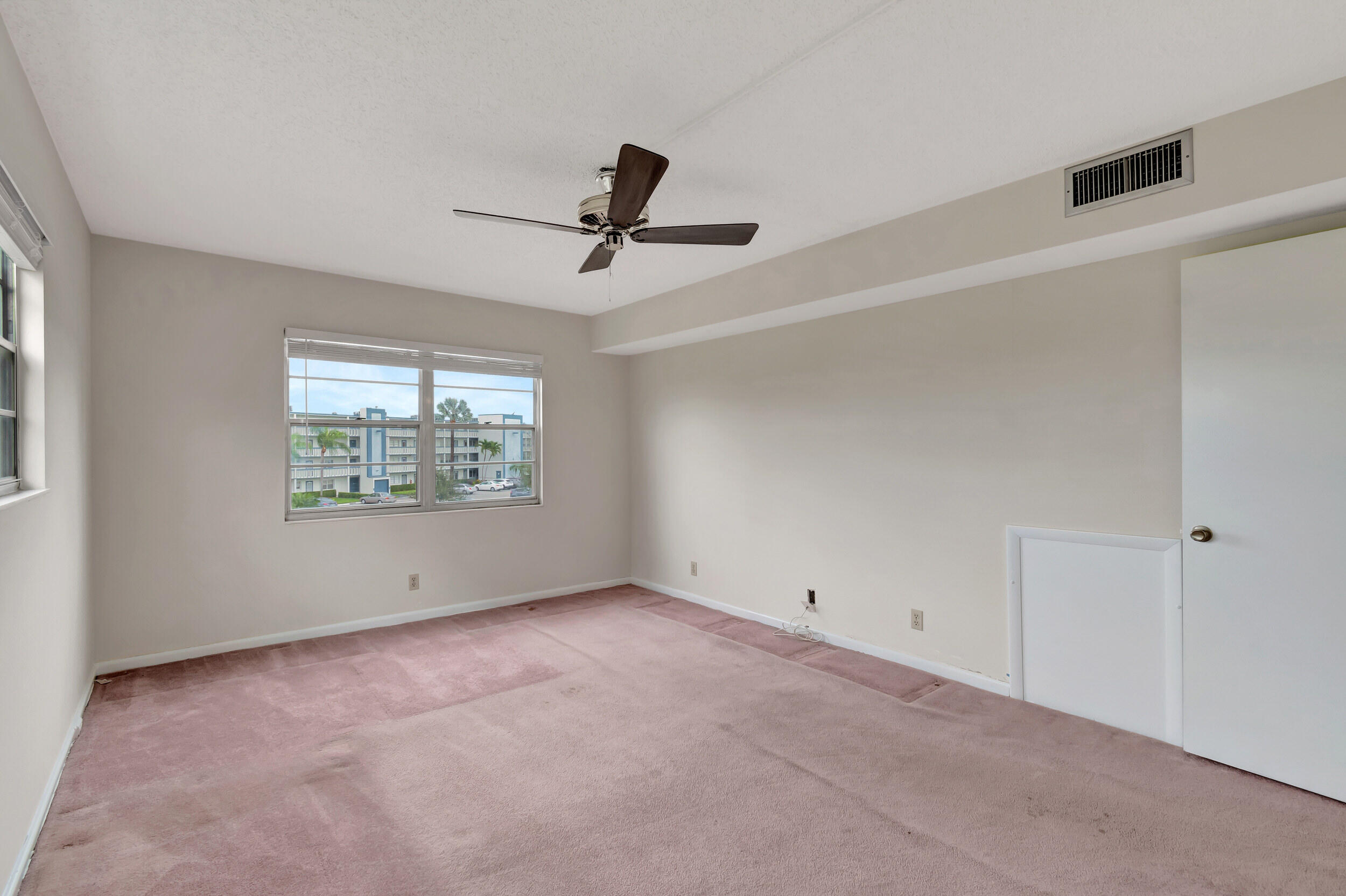 3021 Lincoln B Boca Raton, FL 33434 - Photo 34 of 48 Guest Bedroom