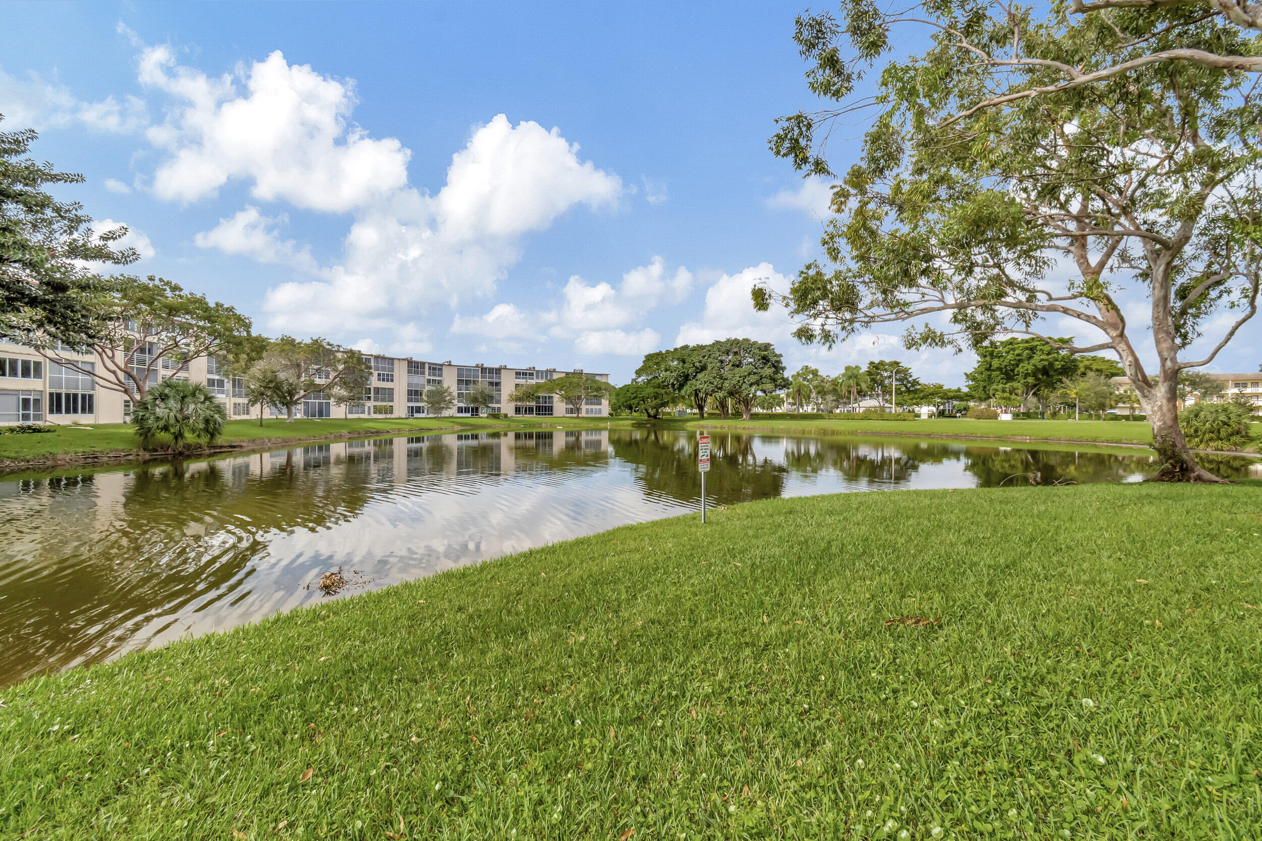 3021 Lincoln B Boca Raton, FL 33434 - Photo 46 of 48 41_dsc_2855