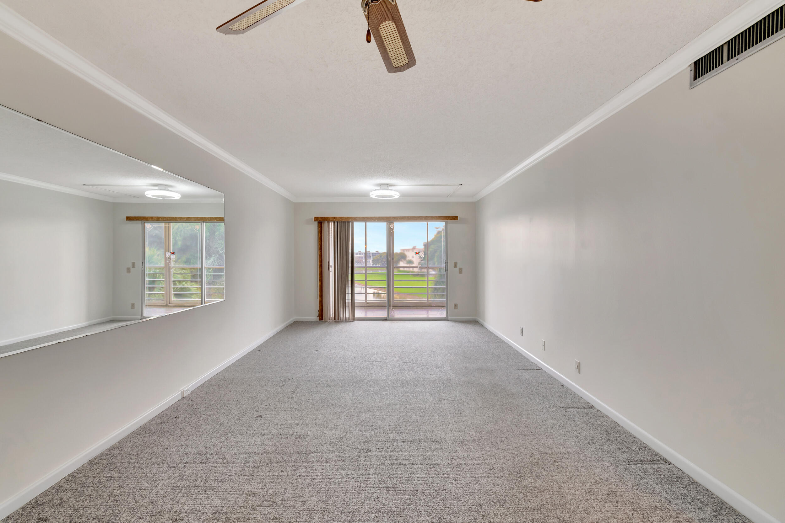 3021 Lincoln B Boca Raton, FL 33434 - Photo 10 of 48 09_dsc_2940