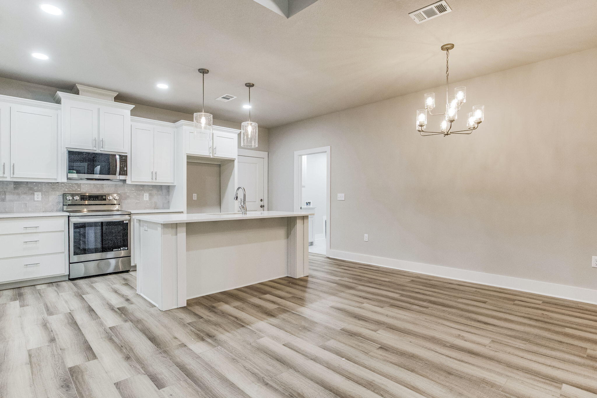 6709 Martin Road Milton, FL 32570 - Photo 7 of 47 Gallery Image 7