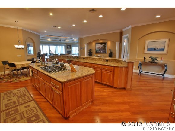 1505 South Riverside Drive Edgewater, FL 32132 - Photo 15 of 21 Gallery Image 15