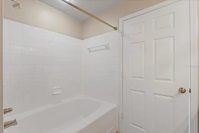 $225,000 | 8981 Lee Vista Boulevard, Unit 2205, Orlando, FL 32829