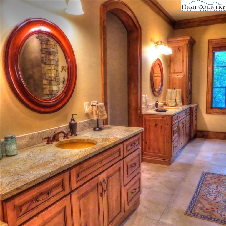 315 Raven Ridge Road Banner Elk, NC 28604 - Photo 8 of 11 Gallery Image 8