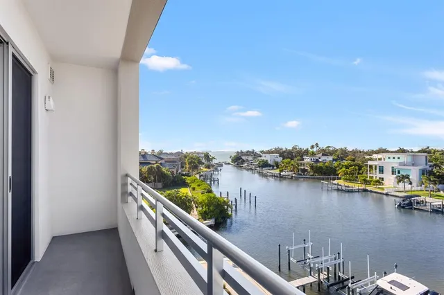 $599,000 | 1709 North Tamiami Trail, Unit 503, Sarasota, FL 34234