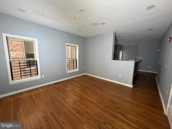 $1,900 | 1831 West Diamond Street, Unit 2, Philadelphia, PA 19121
