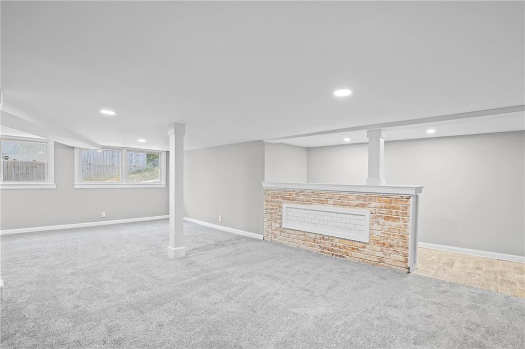 2790 Collier Drive Northwest Atlanta, GA 30318 - Photo 34 of 44 a view of an empty room with a window