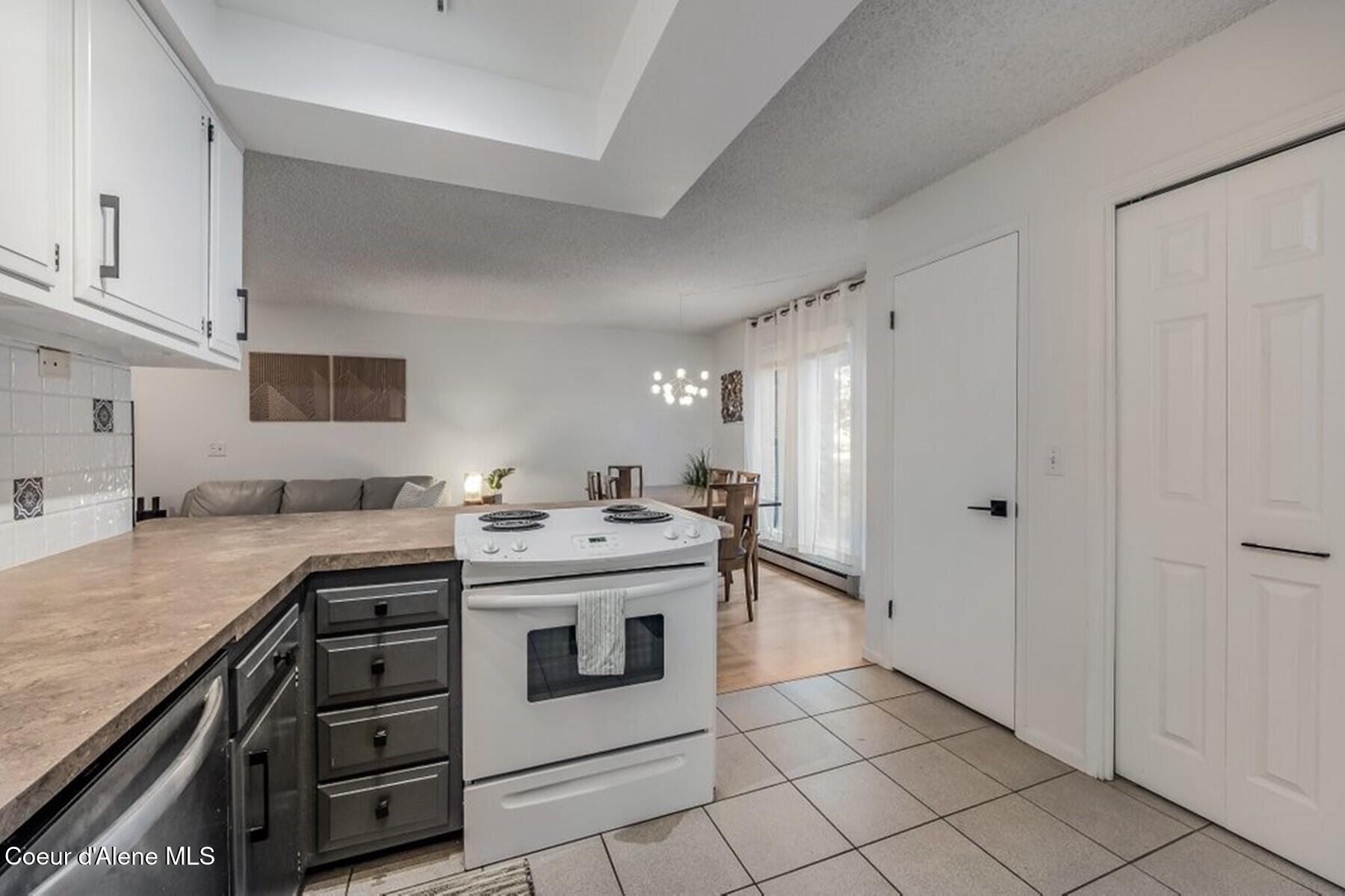 5480 West Racquet Road, Unit 4 Rathdrum, ID 83858 - Photo 7 of 28 Closet Storage in Kitchen