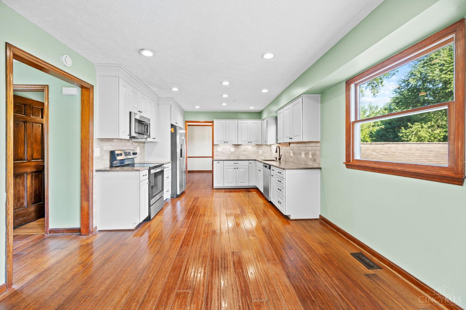 6130 West Fork Road Cincinnati, OH 45247 - Photo 16 of 50