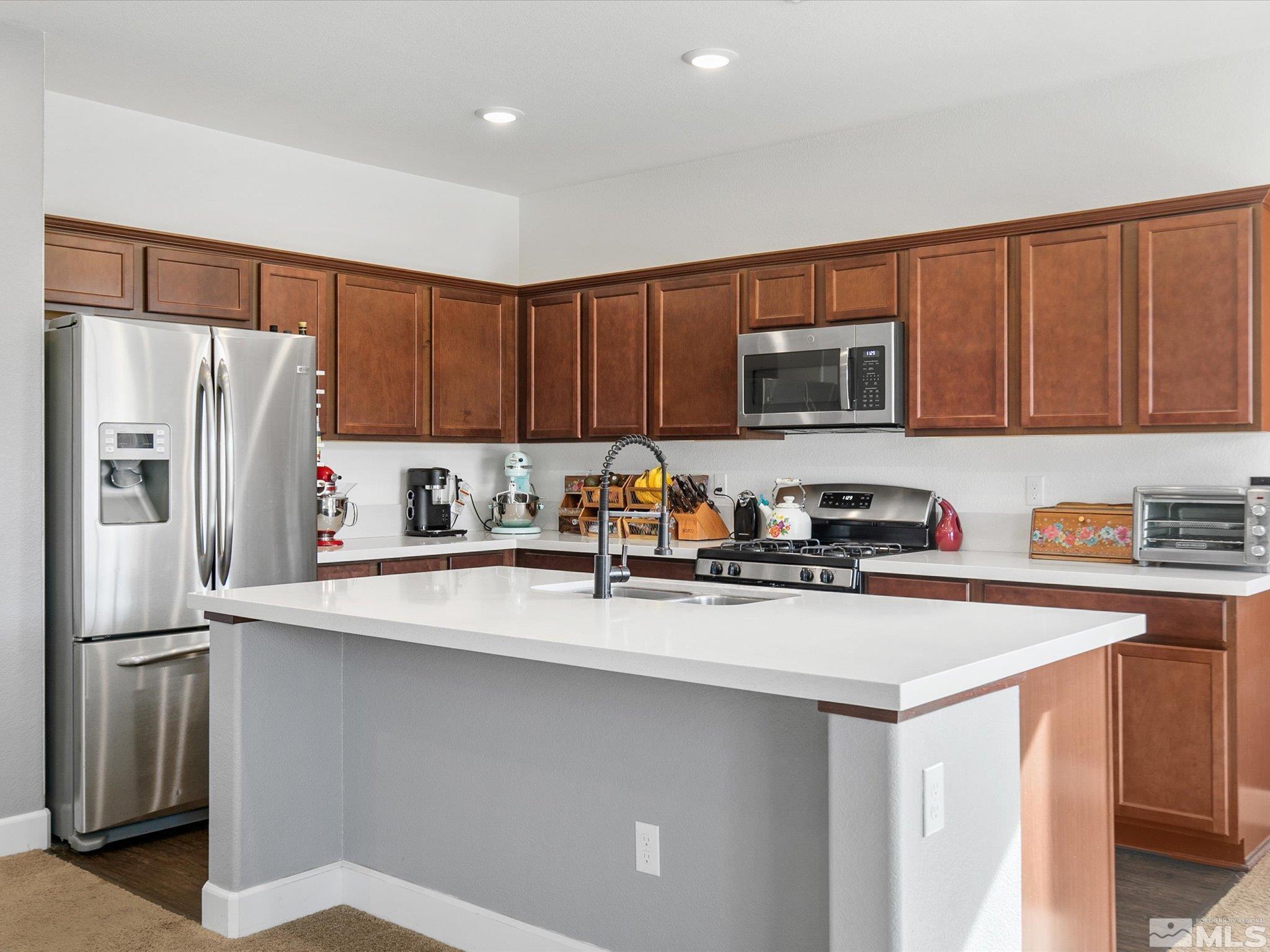 925 Estuary Circle Reno, NV 89506 - Photo 11 of 28 Photo 11