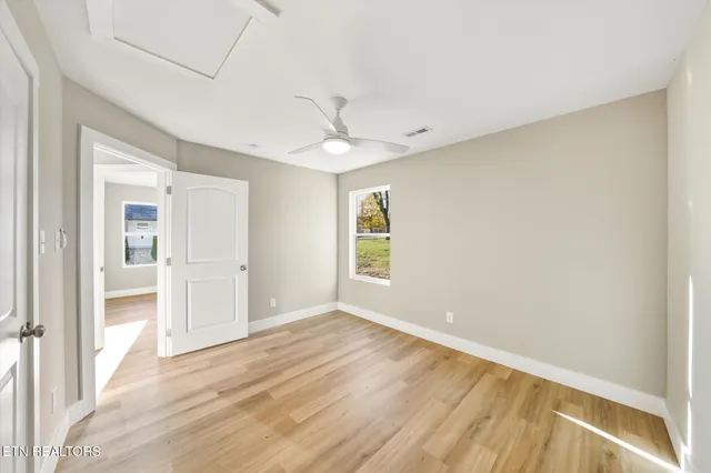 $455,000 | 333 Granville Conner Road, Powell, TN 37849