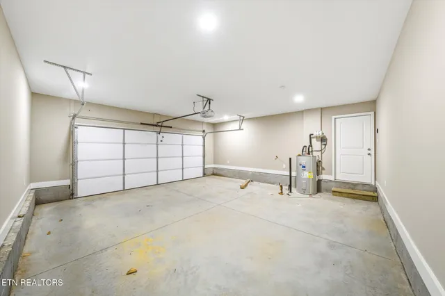 $455,000 | 333 Granville Conner Road, Powell, TN 37849